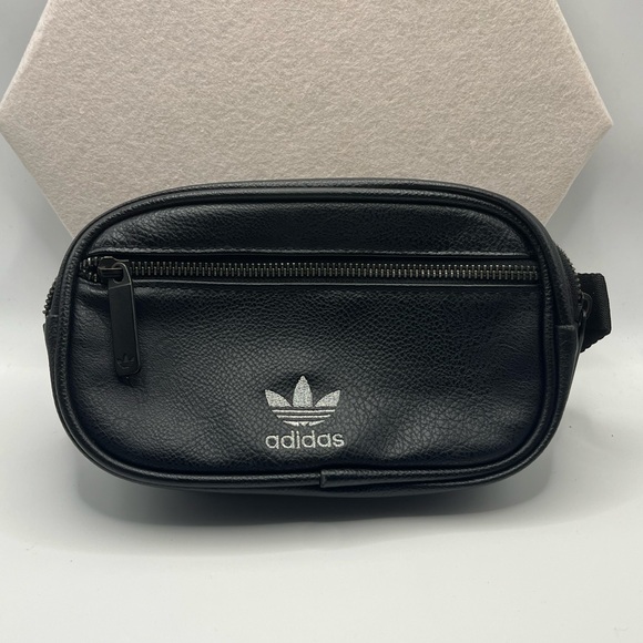 adidas Handbags - Adidas Fanny Pack